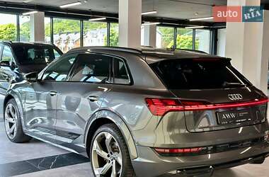 Внедорожник / Кроссовер Audi e-tron S 2021 в 