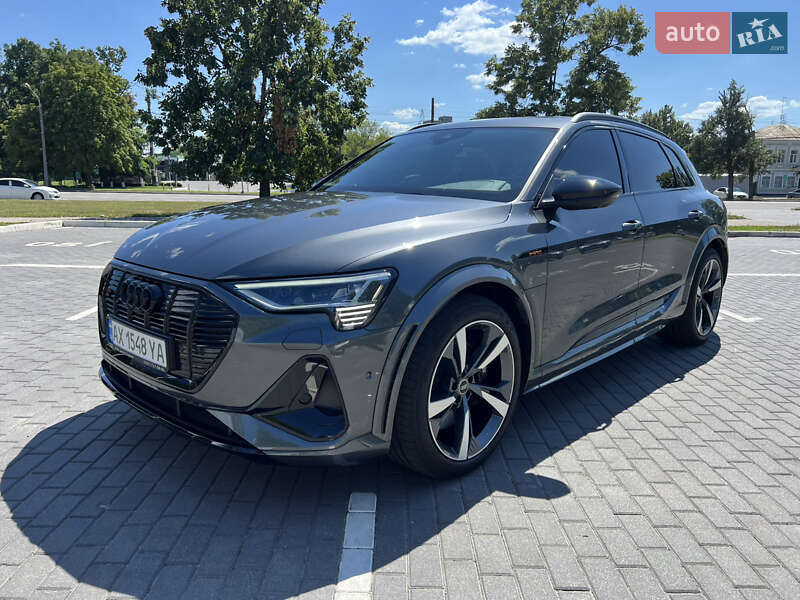 Позашляховик / Кросовер Audi e-tron S 2023 в Харкові фото 5 Позашляховик / Кросовер Audi e-tron S 2023 в Харкові