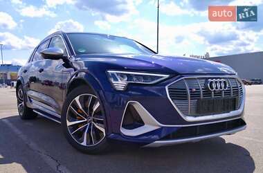 Внедорожник / Кроссовер Audi e-tron S 2022 в Киеве