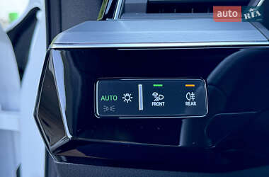 Внедорожник / Кроссовер Audi e-tron S 2022 в 