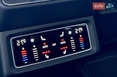 Внедорожник / Кроссовер Audi e-tron S 2022 в 