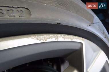 Позашляховик / Кросовер Audi e-tron S 2021 в  фото 2 Позашляховик / Кросовер Audi e-tron S 2021 в