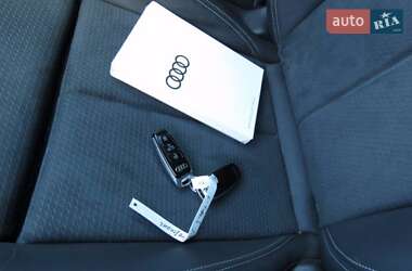 Позашляховик / Кросовер Audi e-tron S 2021 в  фото 26 Позашляховик / Кросовер Audi e-tron S 2021 в