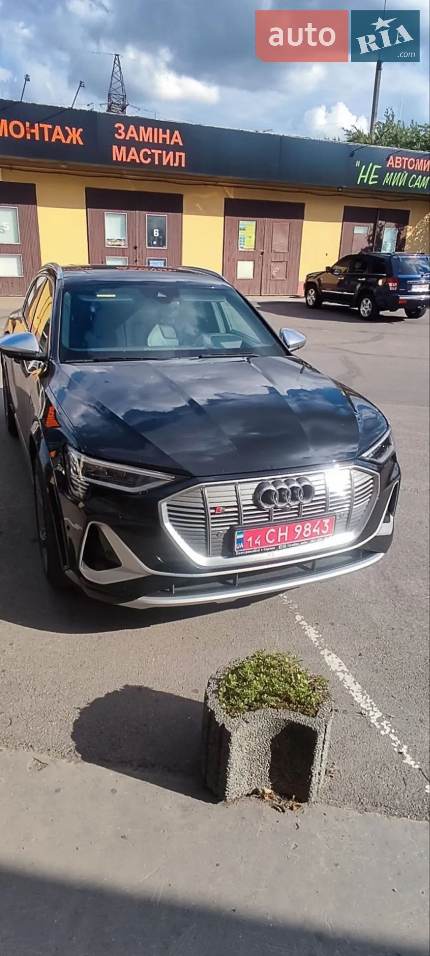 2021 Audi e-tron S - мініатюра 14
