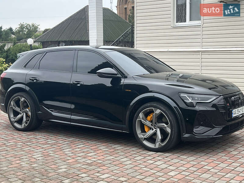 Внедорожник / Кроссовер Audi e-tron S 2021 в Василькове фото 15 Внедорожник / Кроссовер Audi e-tron S 2021 в Василькове