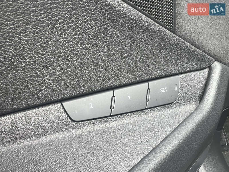 Внедорожник / Кроссовер Audi e-tron S 2021 в Василькове фото 30 Внедорожник / Кроссовер Audi e-tron S 2021 в Василькове