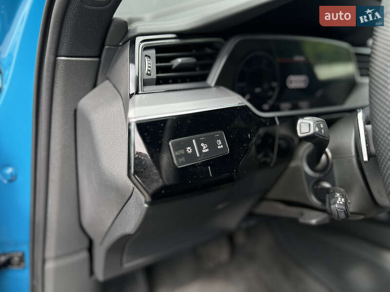 Внедорожник / Кроссовер Audi e-tron S 2021 в Киеве