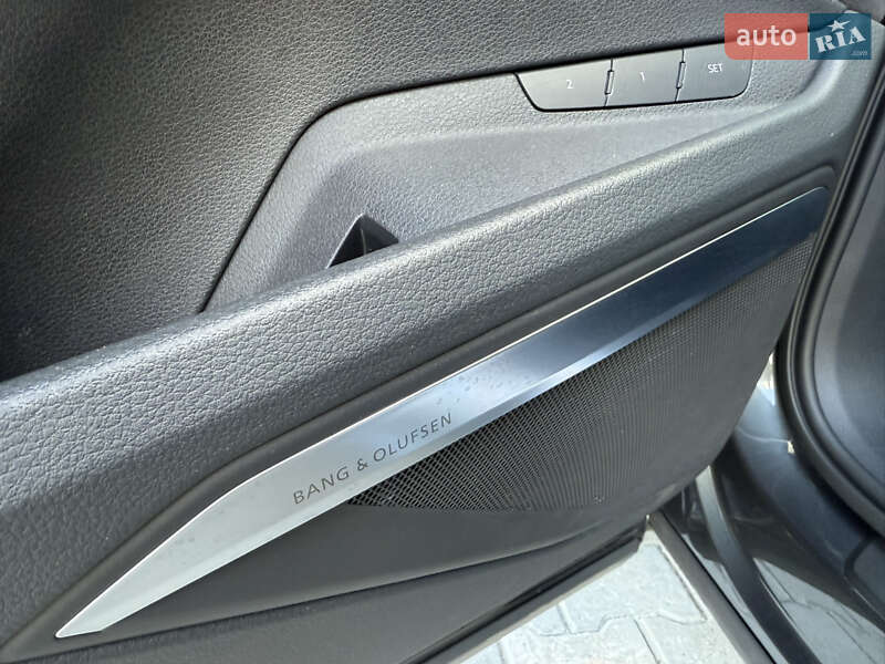 Внедорожник / Кроссовер Audi e-tron S 2020 в Хмельницком фото 27 Внедорожник / Кроссовер Audi e-tron S 2020 в Хмельницком