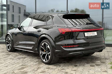 Внедорожник / Кроссовер Audi e-tron S 2022 в 