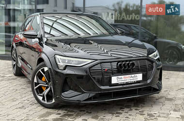 Внедорожник / Кроссовер Audi e-tron S 2022 в 