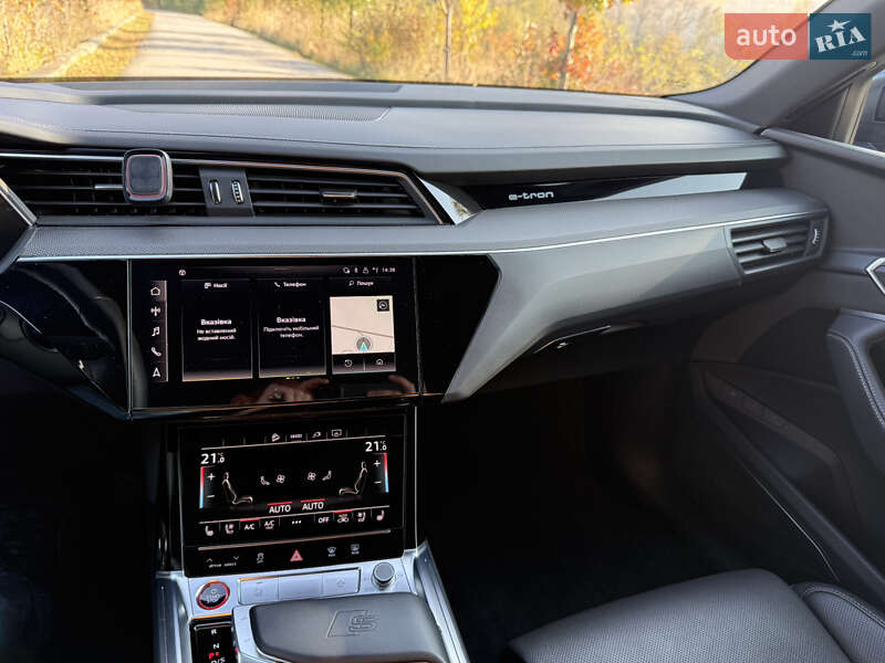 Внедорожник / Кроссовер Audi e-tron S 2022 в Черновцах фото 33 Внедорожник / Кроссовер Audi e-tron S 2022 в Черновцах