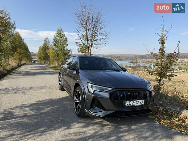 Внедорожник / Кроссовер Audi e-tron S 2022 в Черновцах фото 37 Внедорожник / Кроссовер Audi e-tron S 2022 в Черновцах