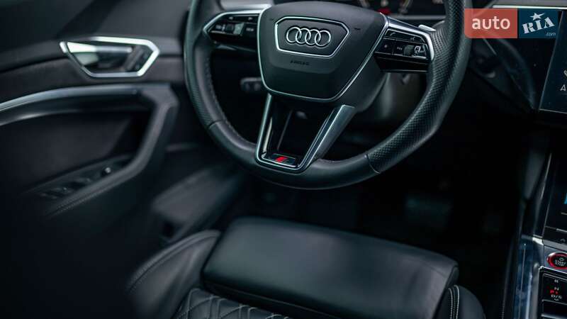 Внедорожник / Кроссовер Audi e-tron S 2022 в Черновцах фото 24 Внедорожник / Кроссовер Audi e-tron S 2022 в Черновцах
