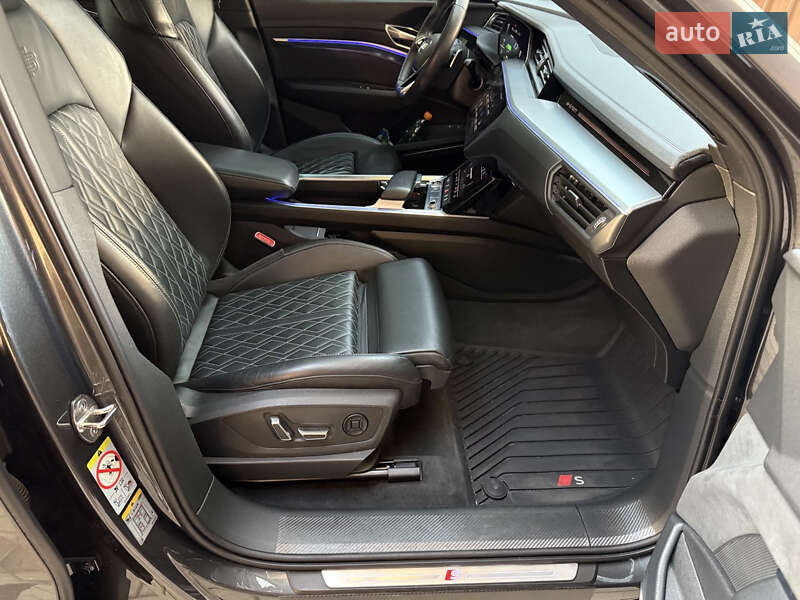 Внедорожник / Кроссовер Audi e-tron S 2022 в Днепре