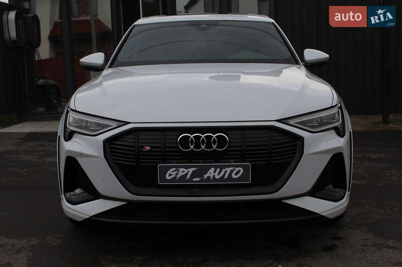 Позашляховик / Кросовер Audi e-tron S 2022 в Києві
