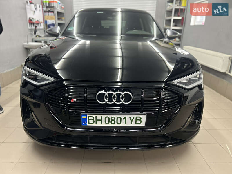 Внедорожник / Кроссовер Audi e-tron S 2022 в Одессе фото 10 Внедорожник / Кроссовер Audi e-tron S 2022 в Одессе