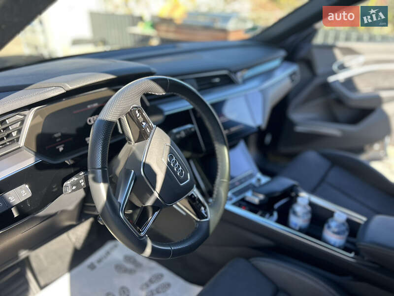 Внедорожник / Кроссовер Audi e-tron S 2022 в Одессе фото 36 Внедорожник / Кроссовер Audi e-tron S 2022 в Одессе