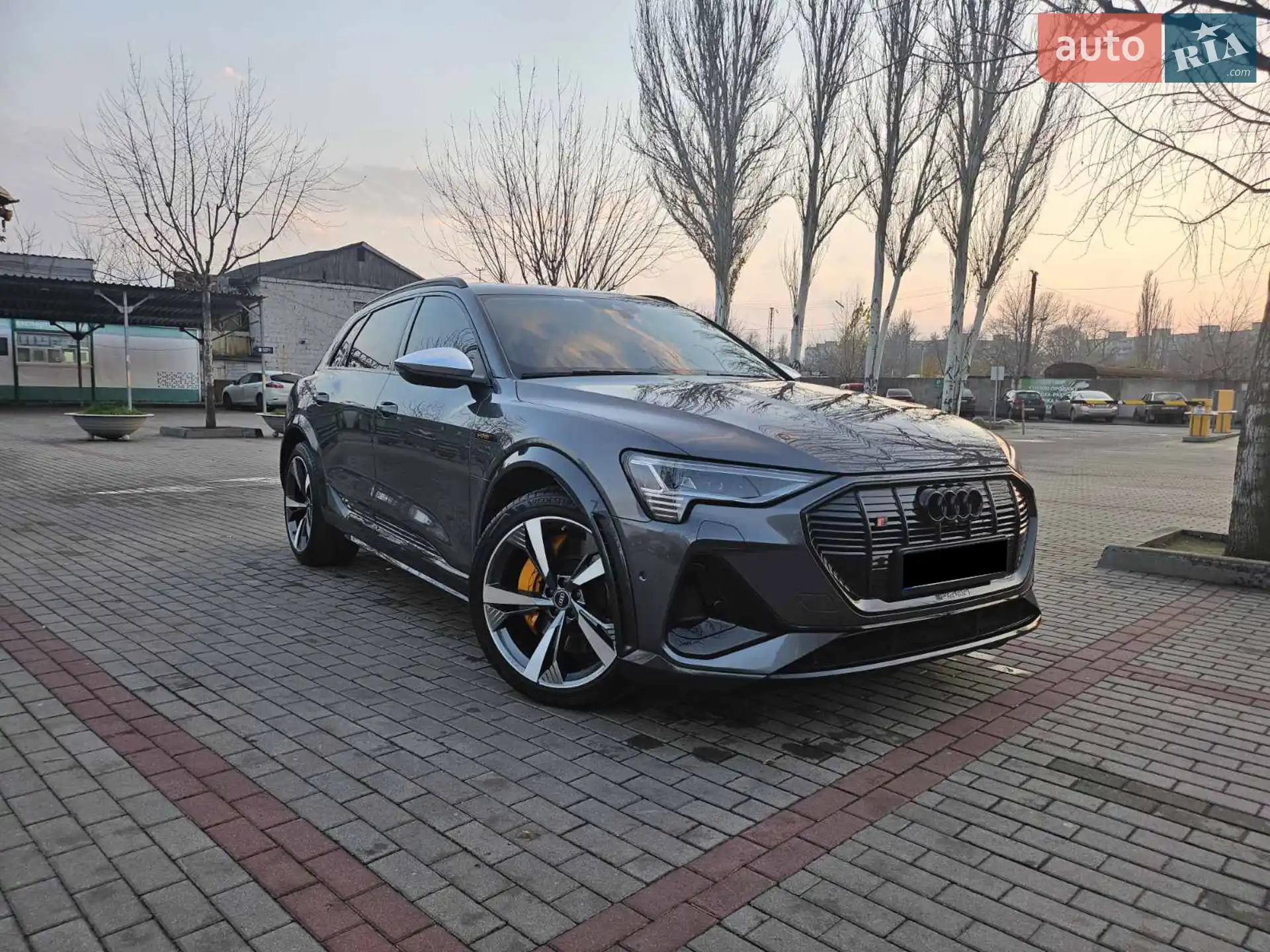 2021 Audi e-tron S - мініатюра 6
