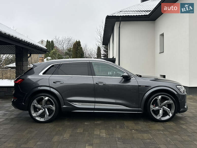 Внедорожник / Кроссовер Audi e-tron S 2022 в Луцке фото 4 Внедорожник / Кроссовер Audi e-tron S 2022 в Луцке