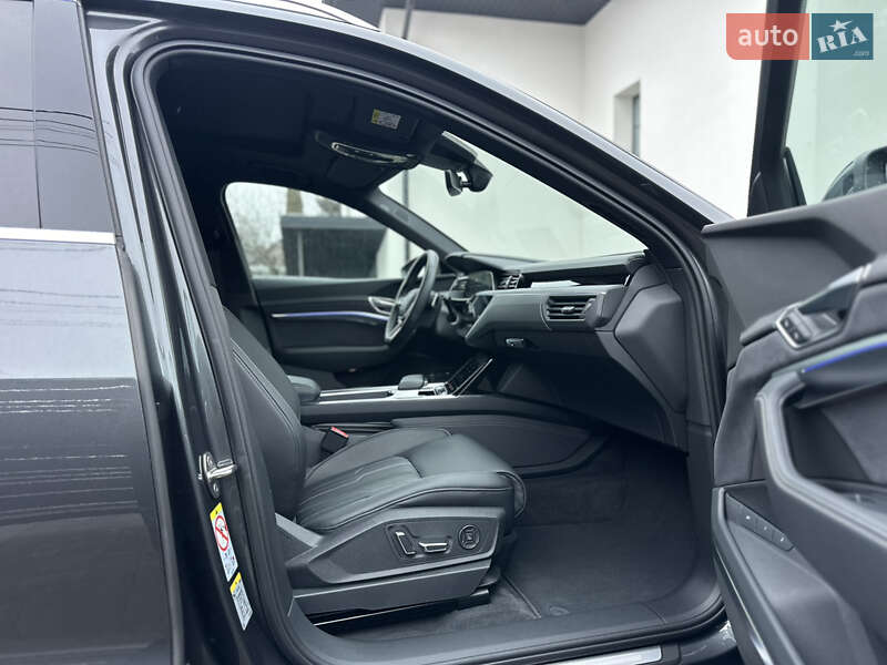 Внедорожник / Кроссовер Audi e-tron S 2022 в Луцке фото 89 Внедорожник / Кроссовер Audi e-tron S 2022 в Луцке