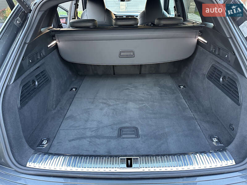 Внедорожник / Кроссовер Audi e-tron S 2022 в Киеве