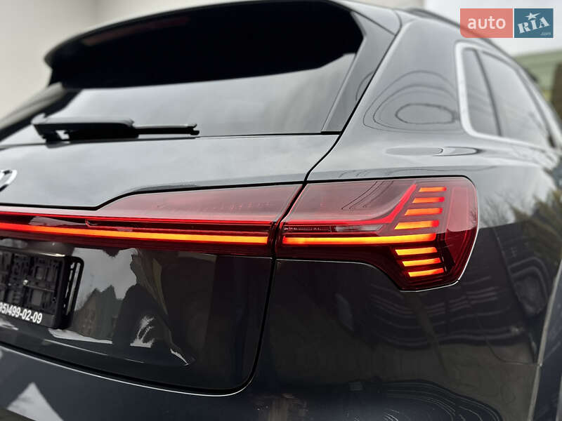 Позашляховик / Кросовер Audi e-tron S 2022 в Луцьку