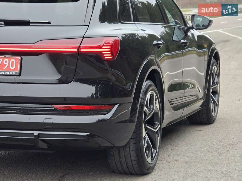 Внедорожник / Кроссовер Audi e-tron S 2022 в Ковеле фото 35 Внедорожник / Кроссовер Audi e-tron S 2022 в Ковеле