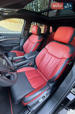 Позашляховик / Кросовер Audi e-tron S 2022 в Львові