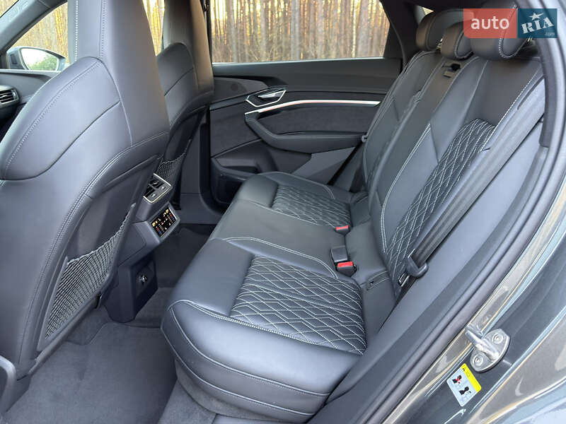 Внедорожник / Кроссовер Audi e-tron S 2022 в Ковеле фото 86 Внедорожник / Кроссовер Audi e-tron S 2022 в Ковеле