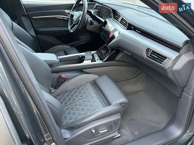 Внедорожник / Кроссовер Audi e-tron S 2022 в Ковеле фото 109 Внедорожник / Кроссовер Audi e-tron S 2022 в Ковеле
