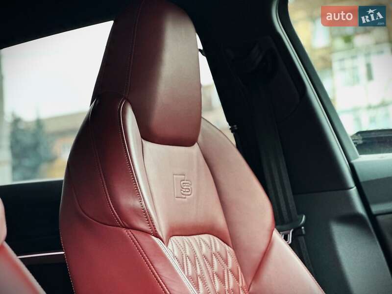 Внедорожник / Кроссовер Audi e-tron S 2021 в Киеве