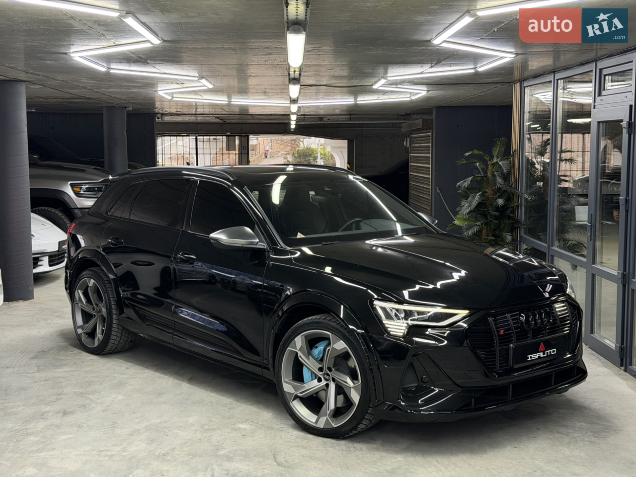 2021 Audi e-tron S - мініатюра 18