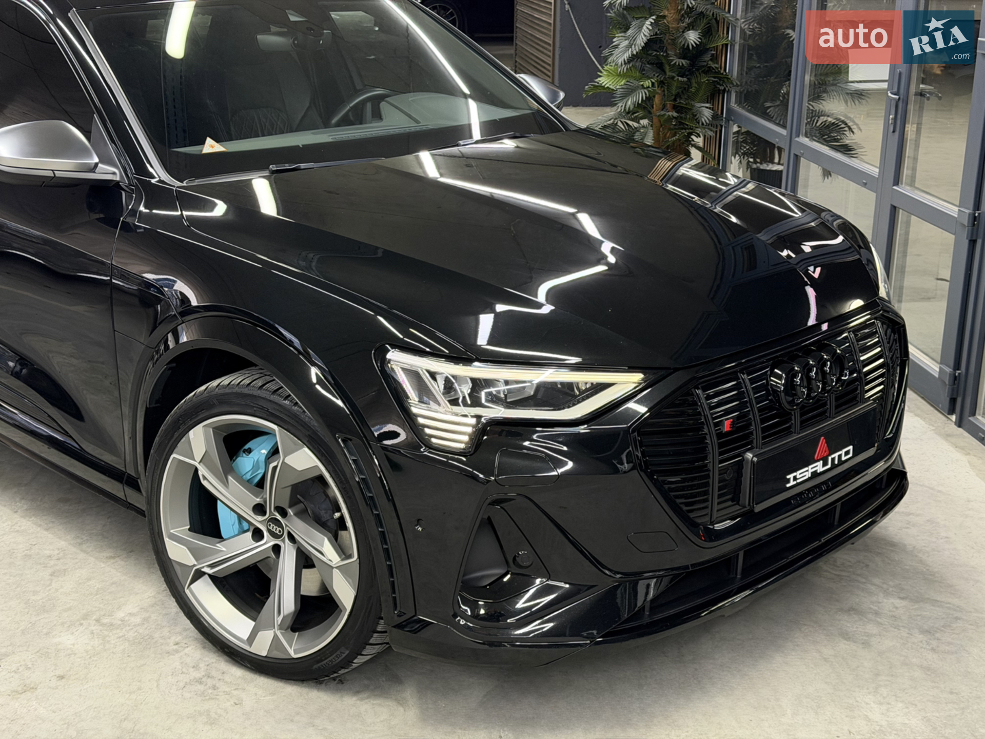2022 Audi e-tron S - мініатюра 3