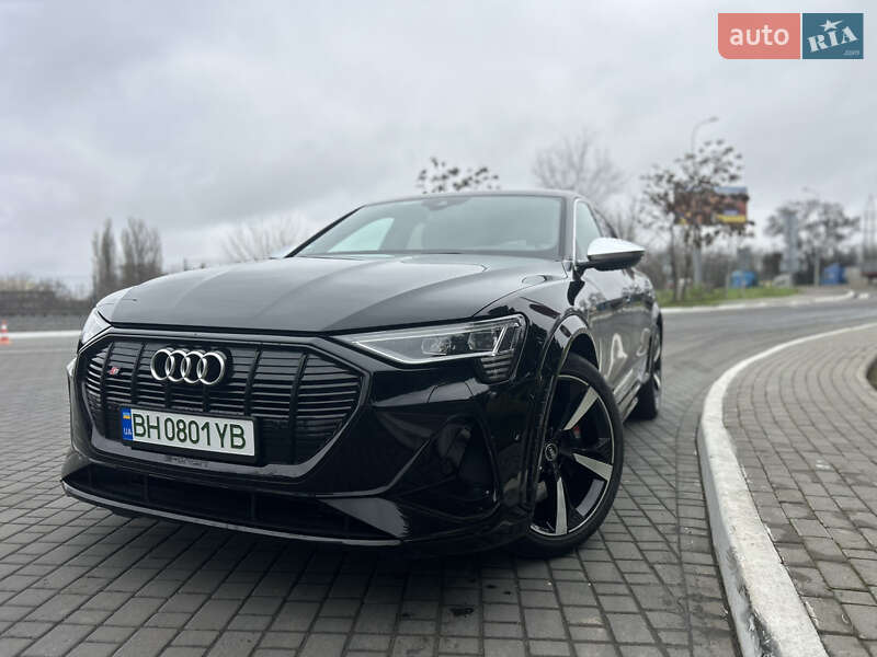 Внедорожник / Кроссовер Audi e-tron S 2022 в Одессе