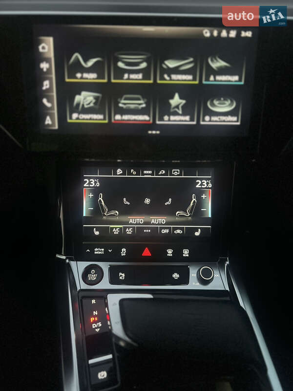 Внедорожник / Кроссовер Audi e-tron S 2022 в Одессе