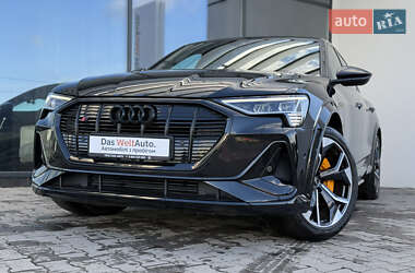 Внедорожник / Кроссовер Audi e-tron S 2022 в Хмельницком