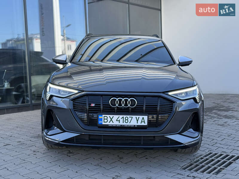 Внедорожник / Кроссовер Audi e-tron S 2020 в Хмельницком