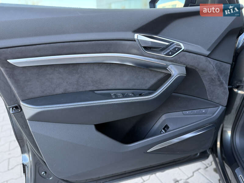Внедорожник / Кроссовер Audi e-tron S 2020 в Хмельницком