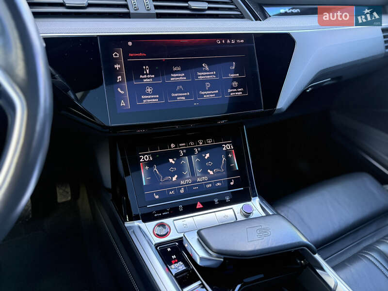 Внедорожник / Кроссовер Audi e-tron S 2020 в Хмельницком