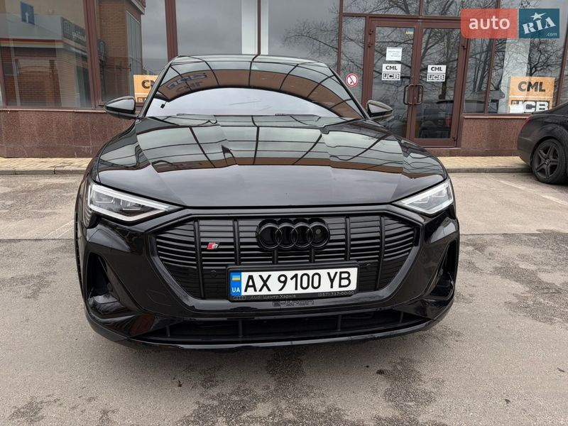 Внедорожник / Кроссовер Audi e-tron S 2021 в Харькове