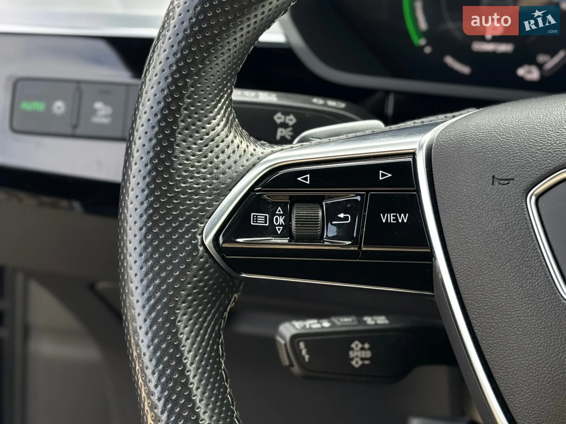 2021 Audi e-tron S - мініатюра 19
