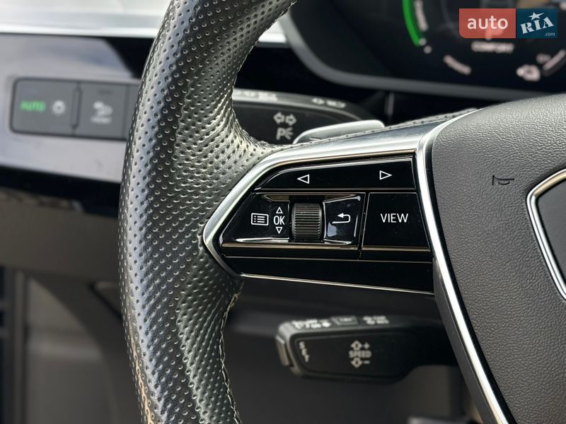 Позашляховик / Кросовер Audi e-tron S 2021 в Львові