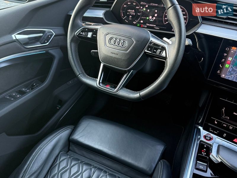 Внедорожник / Кроссовер Audi e-tron S 2021 в Коломые фото 16 Внедорожник / Кроссовер Audi e-tron S 2021 в Коломые