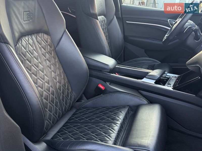Внедорожник / Кроссовер Audi e-tron S 2021 в Коломые фото 20 Внедорожник / Кроссовер Audi e-tron S 2021 в Коломые