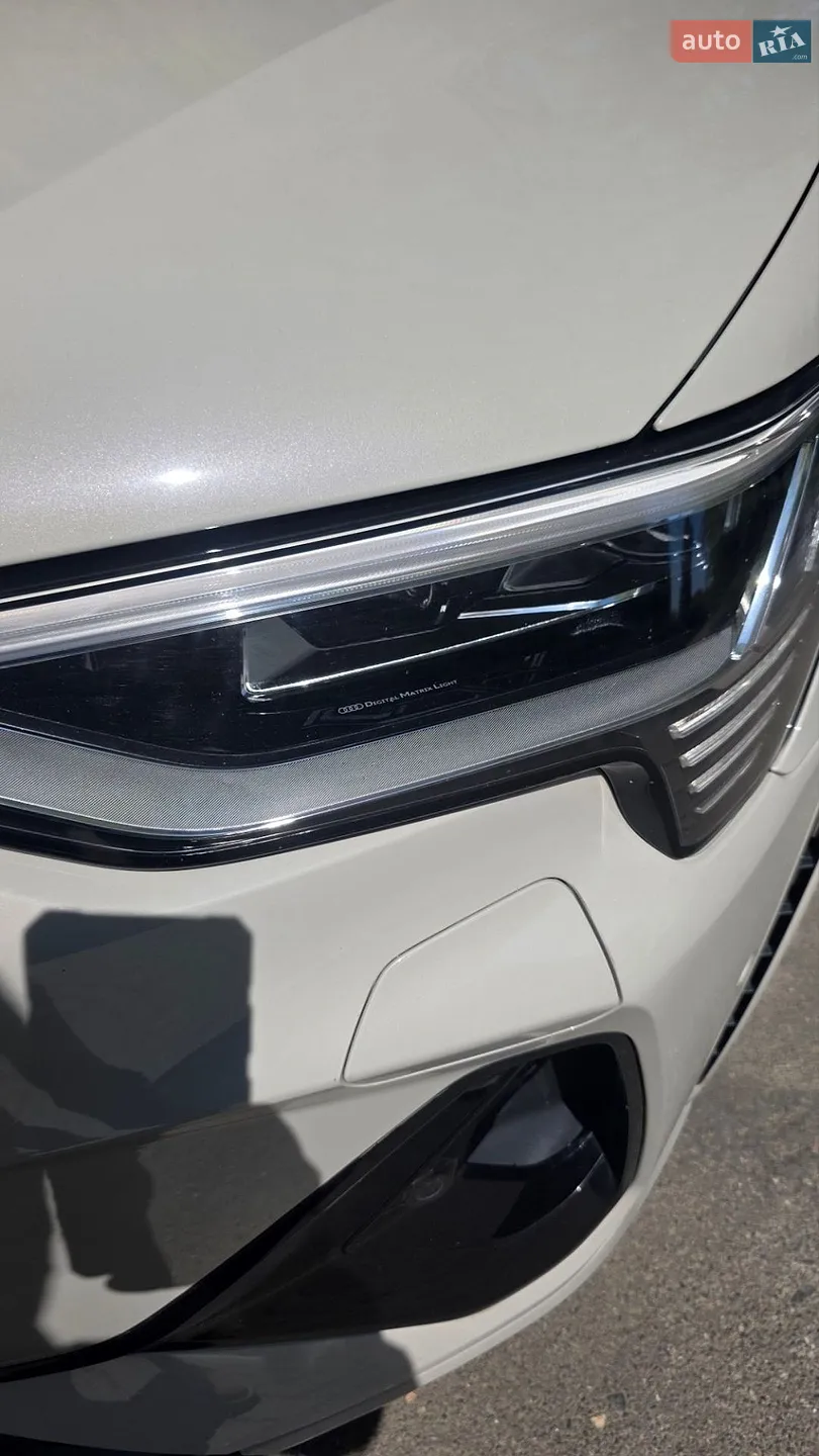 2021 Audi e-tron S - мініатюра 6