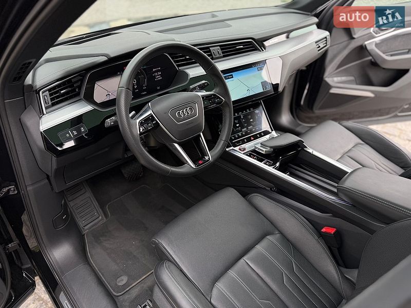 Внедорожник / Кроссовер Audi e-tron S 2022 в Львове фото 36 Внедорожник / Кроссовер Audi e-tron S 2022 в Львове