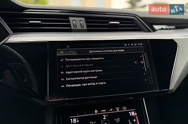 Внедорожник / Кроссовер Audi e-tron S 2022 в Львове фото 47 Внедорожник / Кроссовер Audi e-tron S 2022 в Львове