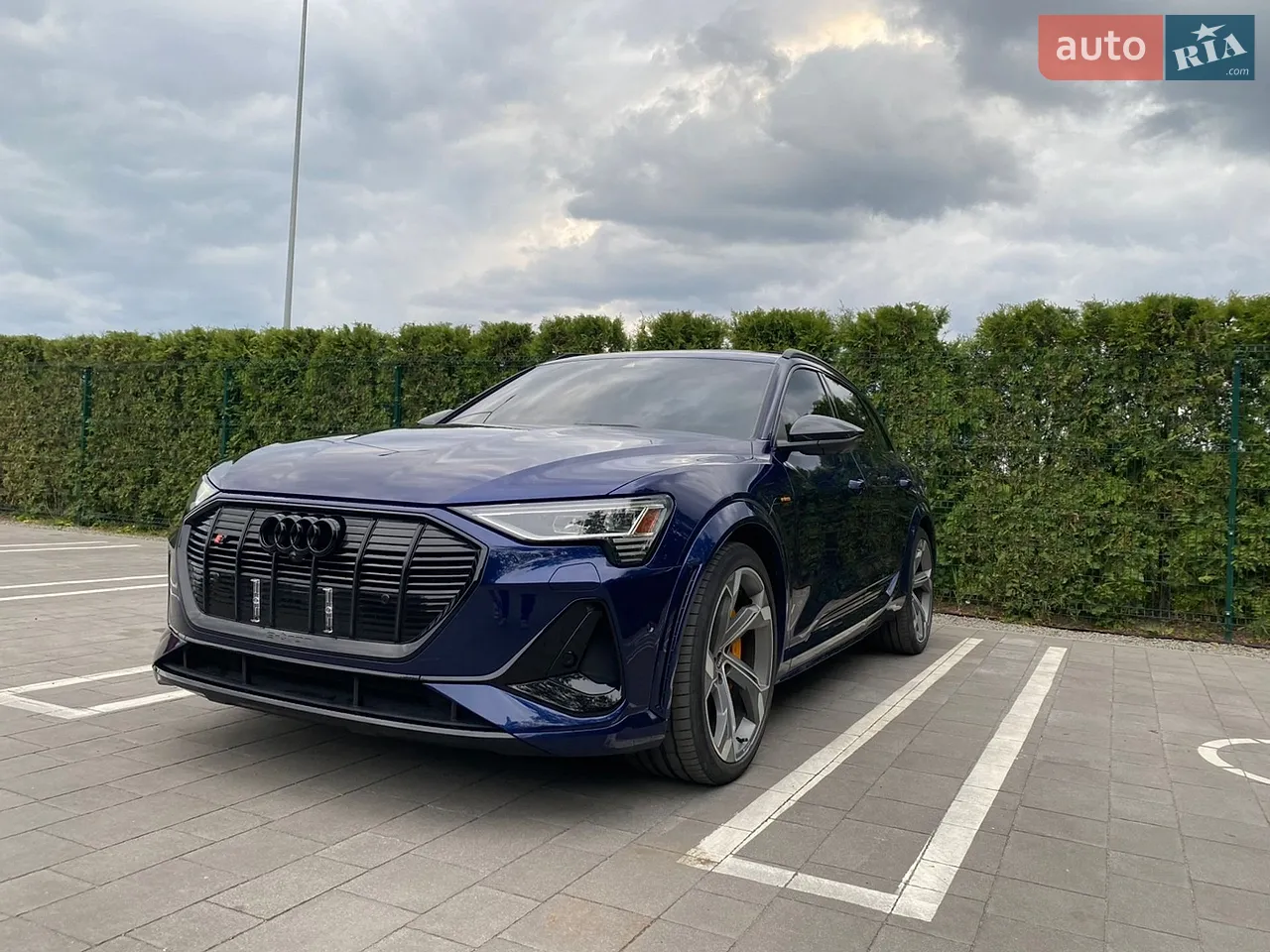 2022 Audi e-tron S - мініатюра 47