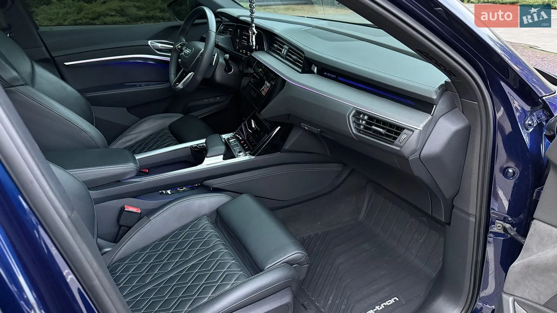 2022 Audi e-tron S - мініатюра 41