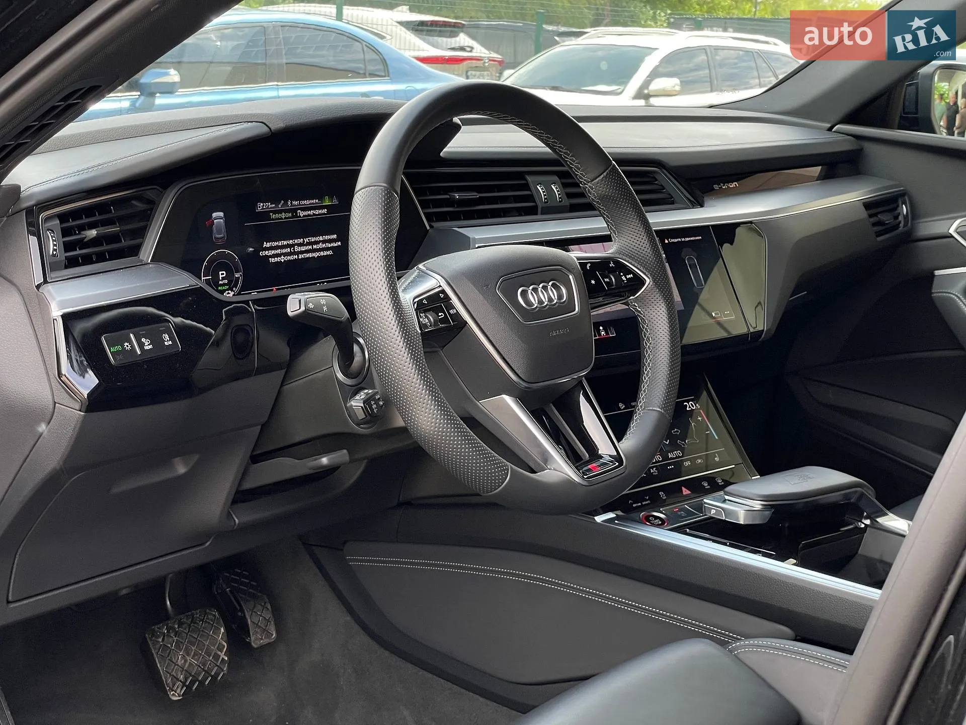 2022 Audi e-tron S - мініатюра 25